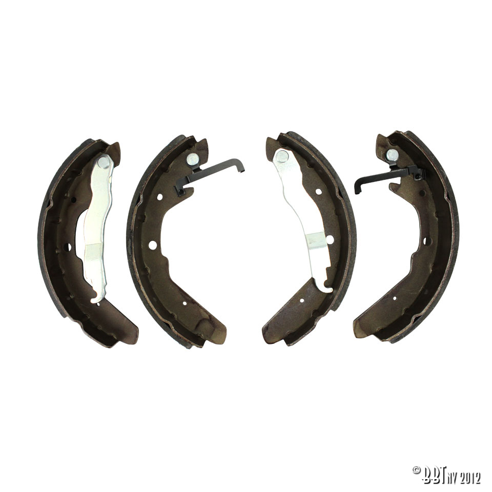 Brake shoe set250 x 55, rear 211 698 531LX