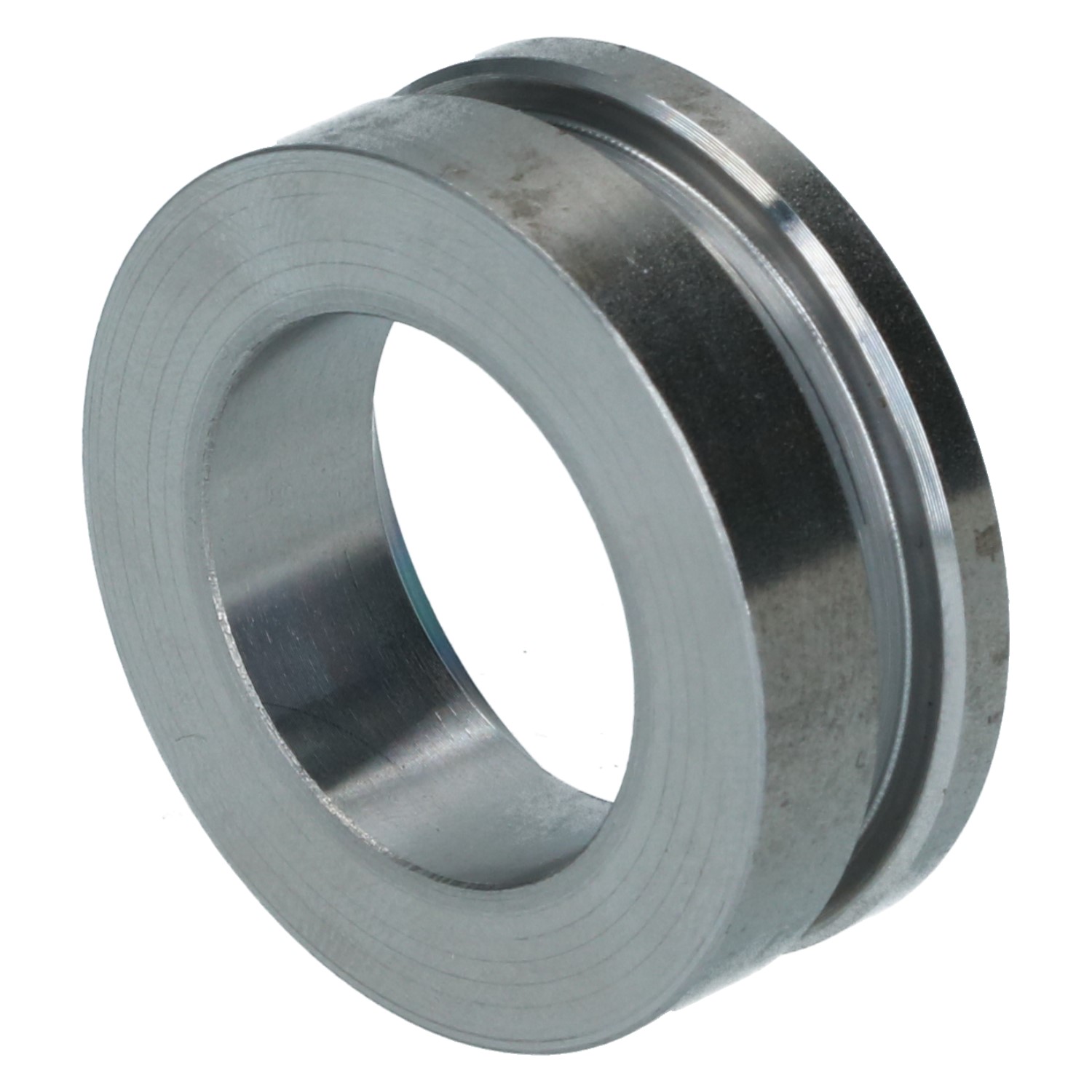 Spacer on spindle for front wheelbearing 111 405 631B