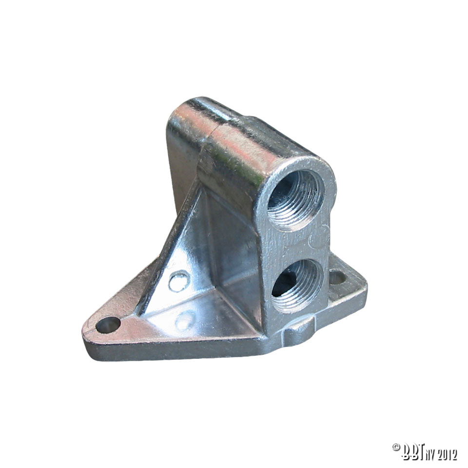 Oil cooler adapterf or external cooler 