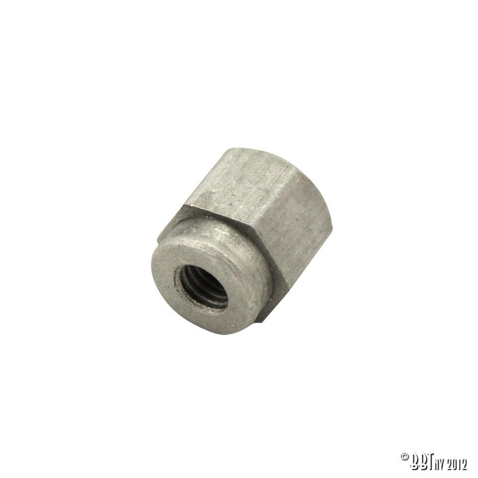 Ecrou pour bras essui-glace, par pièce 211 955 417A