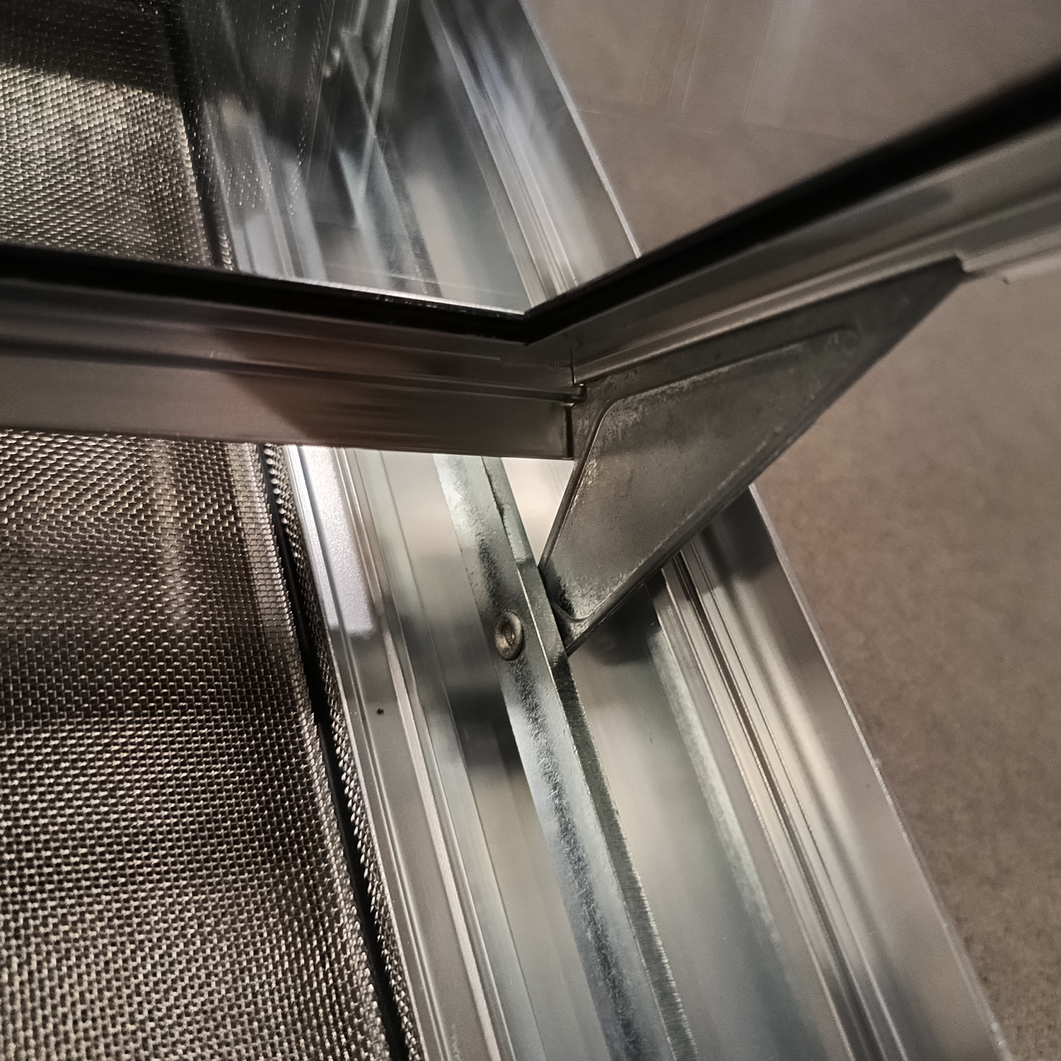 Charnieres fenêtre Westfalia 