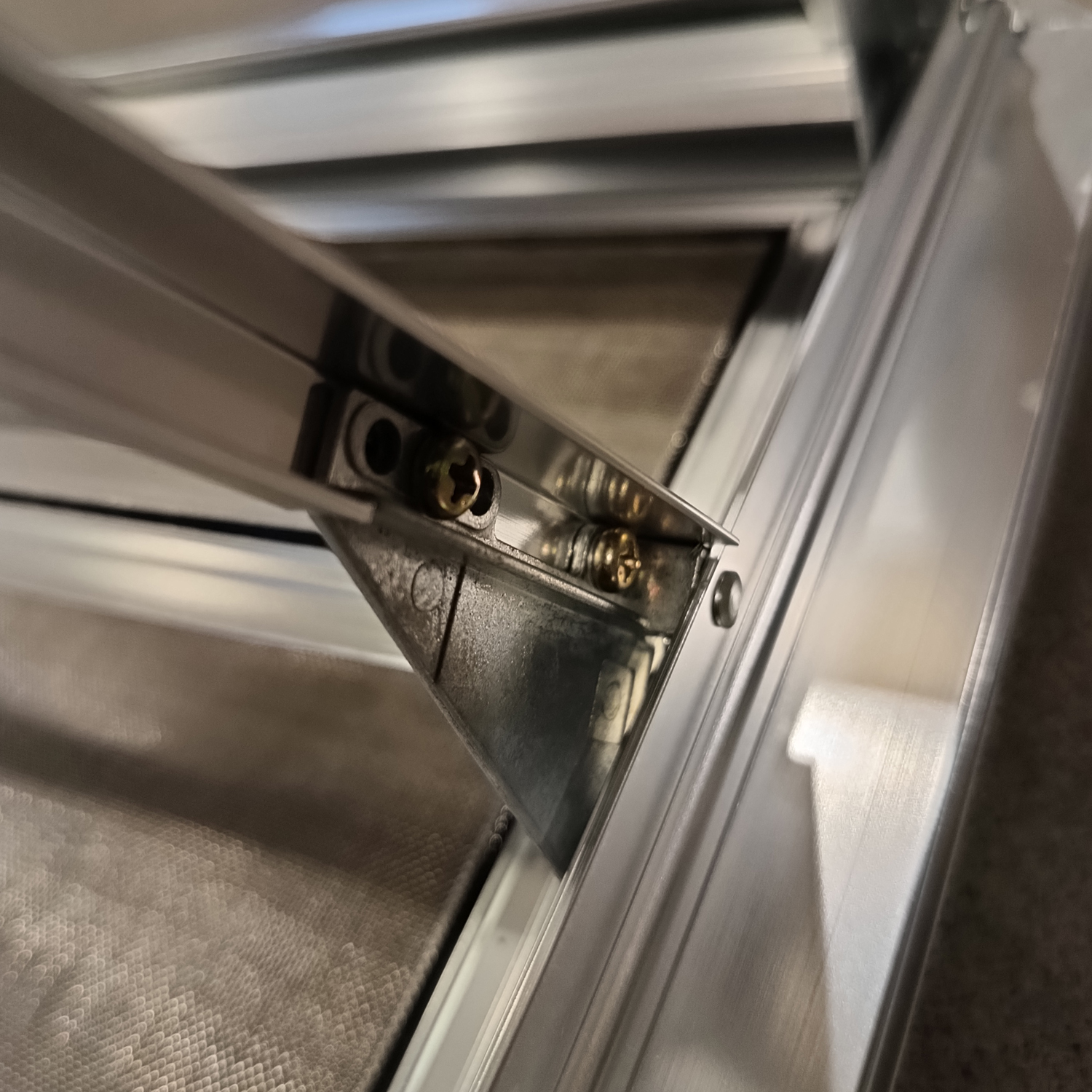 Charnieres fenêtre Westfalia 