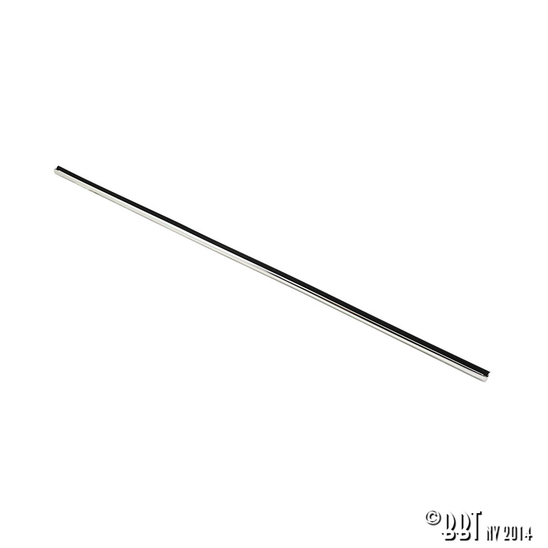 Scraper moulding outside Karmann Ghia, left 143 837 471