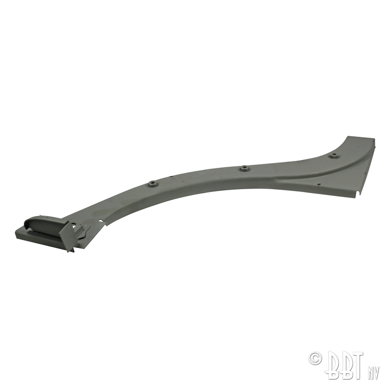 Dessous de longeron avant, gauche 