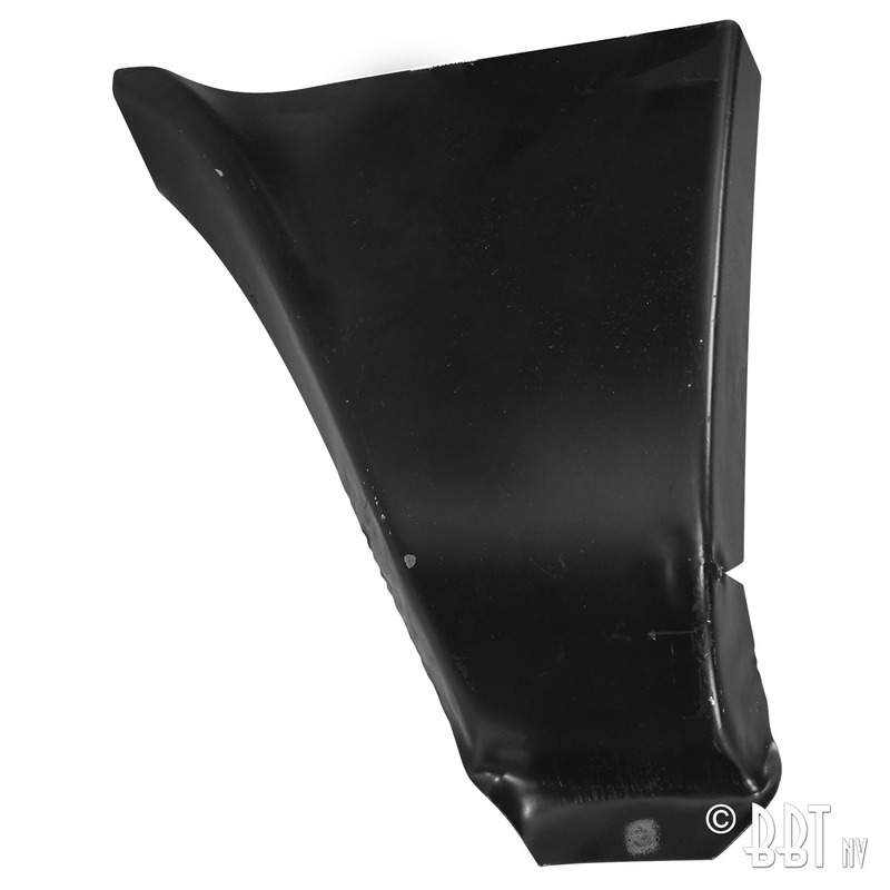 Rear lower corner, left 